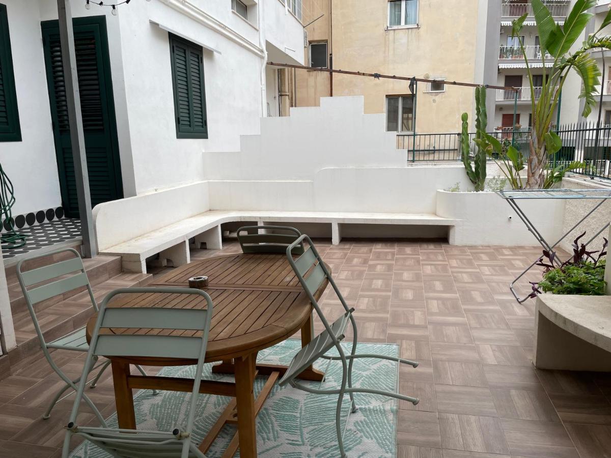 Dusme Bed & Breakfast Taranto Eksteriør bilde